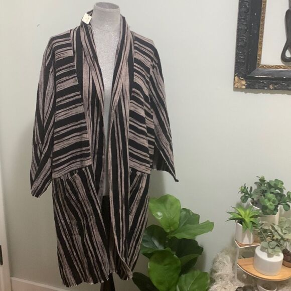 World Market NWT Kimono Cover Up With Front Pockets Size L/XL Made In India - Picture 1 of 17